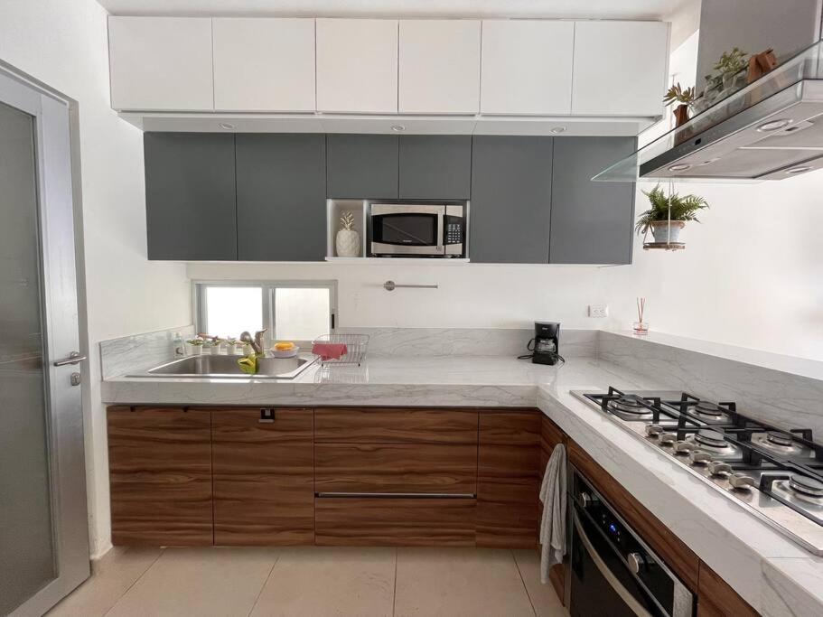 Altus Homes By Andiani Travel Канкун Екстериор снимка